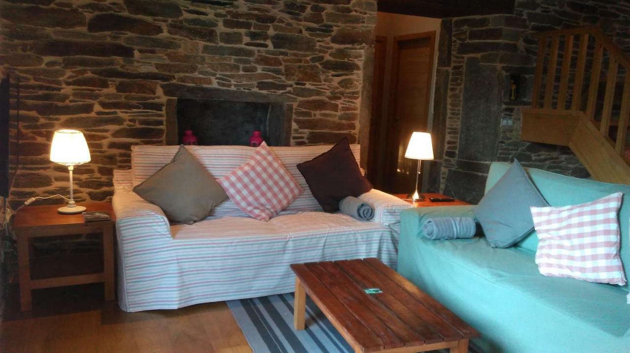 Casa Do Grilo Guest House Monfero Eksteriør bilde